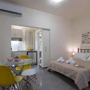 Luxury Apts Center Апартаменты